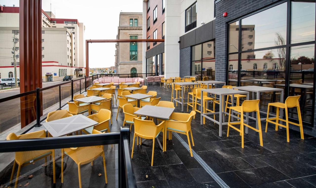Hilton Garden Inn Moncton Downtown, Nb Ngoại thất bức ảnh