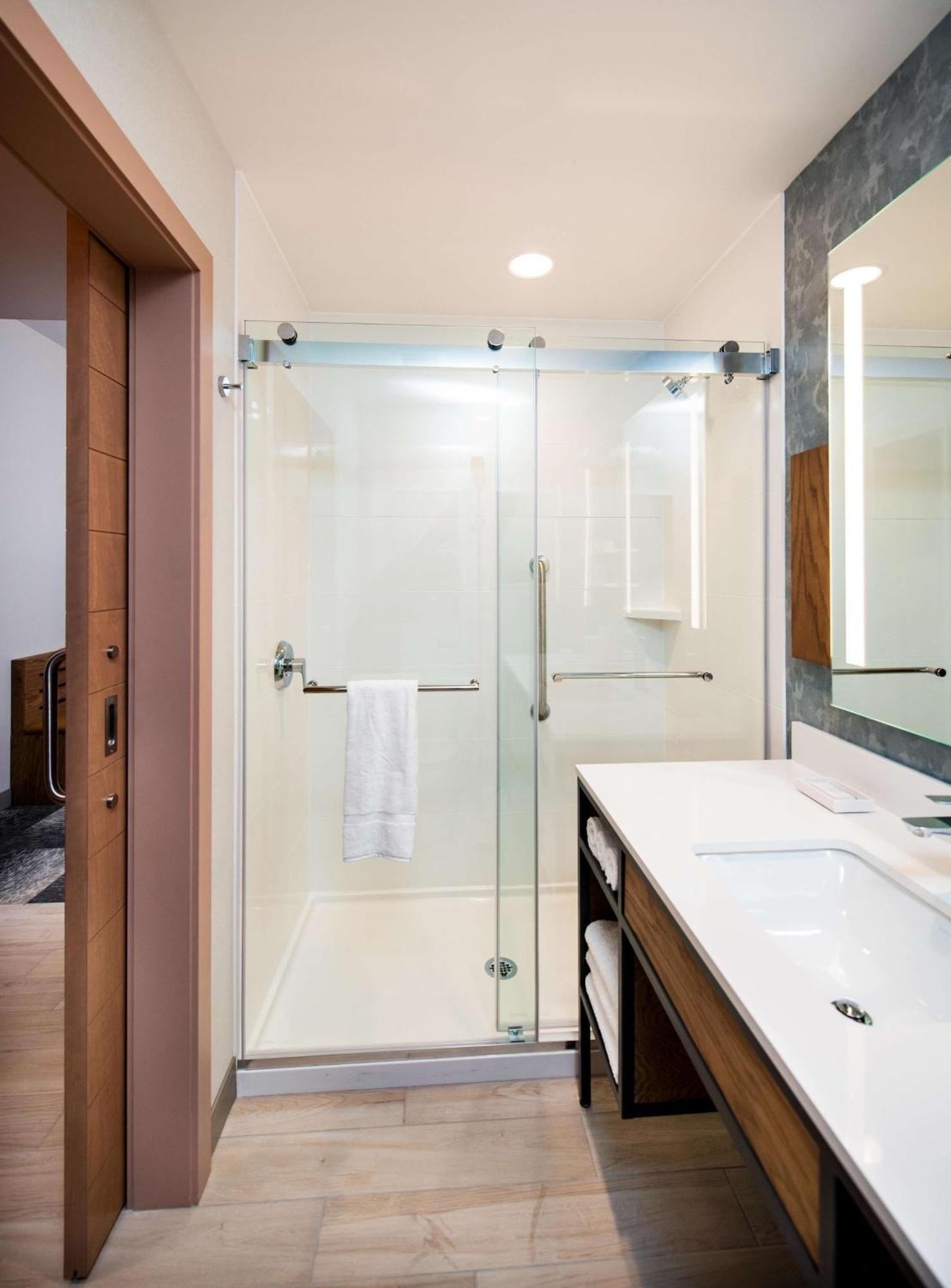 Hilton Garden Inn Moncton Downtown, Nb Ngoại thất bức ảnh